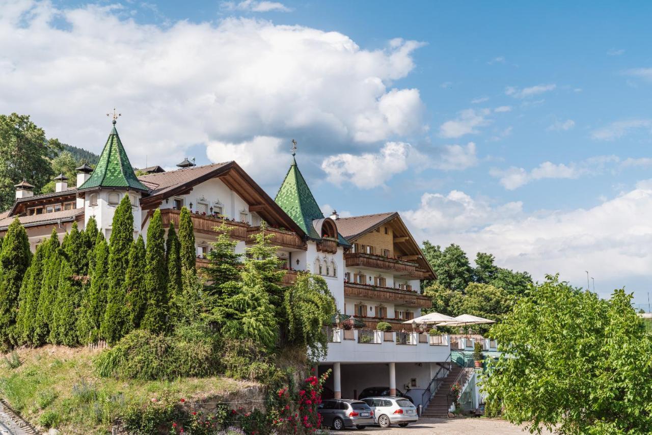 Berglandhotel Untertheimerhof Villandro Exterior photo